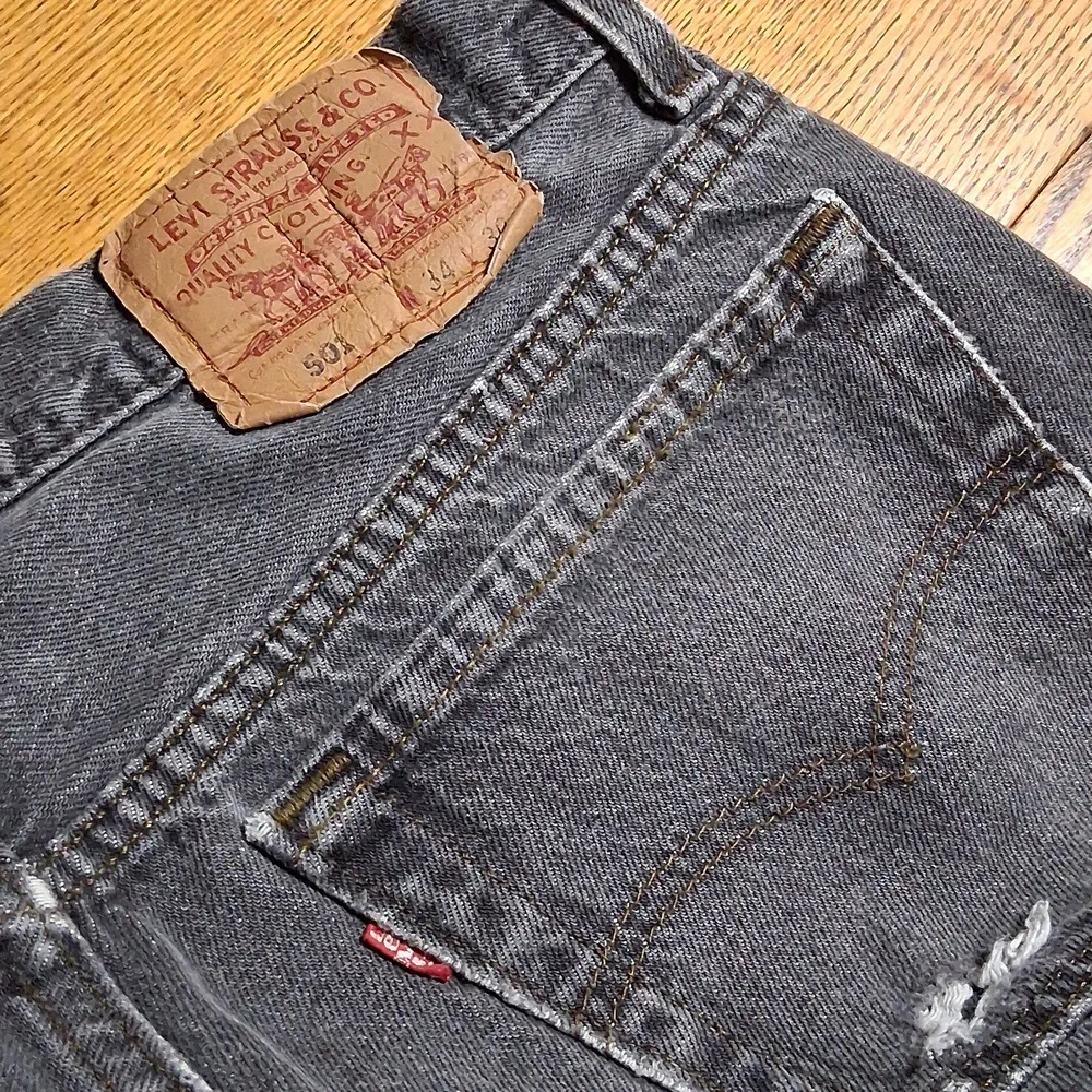 LEVI'S STRAUSS 501 Jeans Mens 34 x 30 BLACK STRAIGHT WIDE LEGS ? Used USA